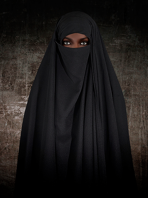 Hanna in Burqa